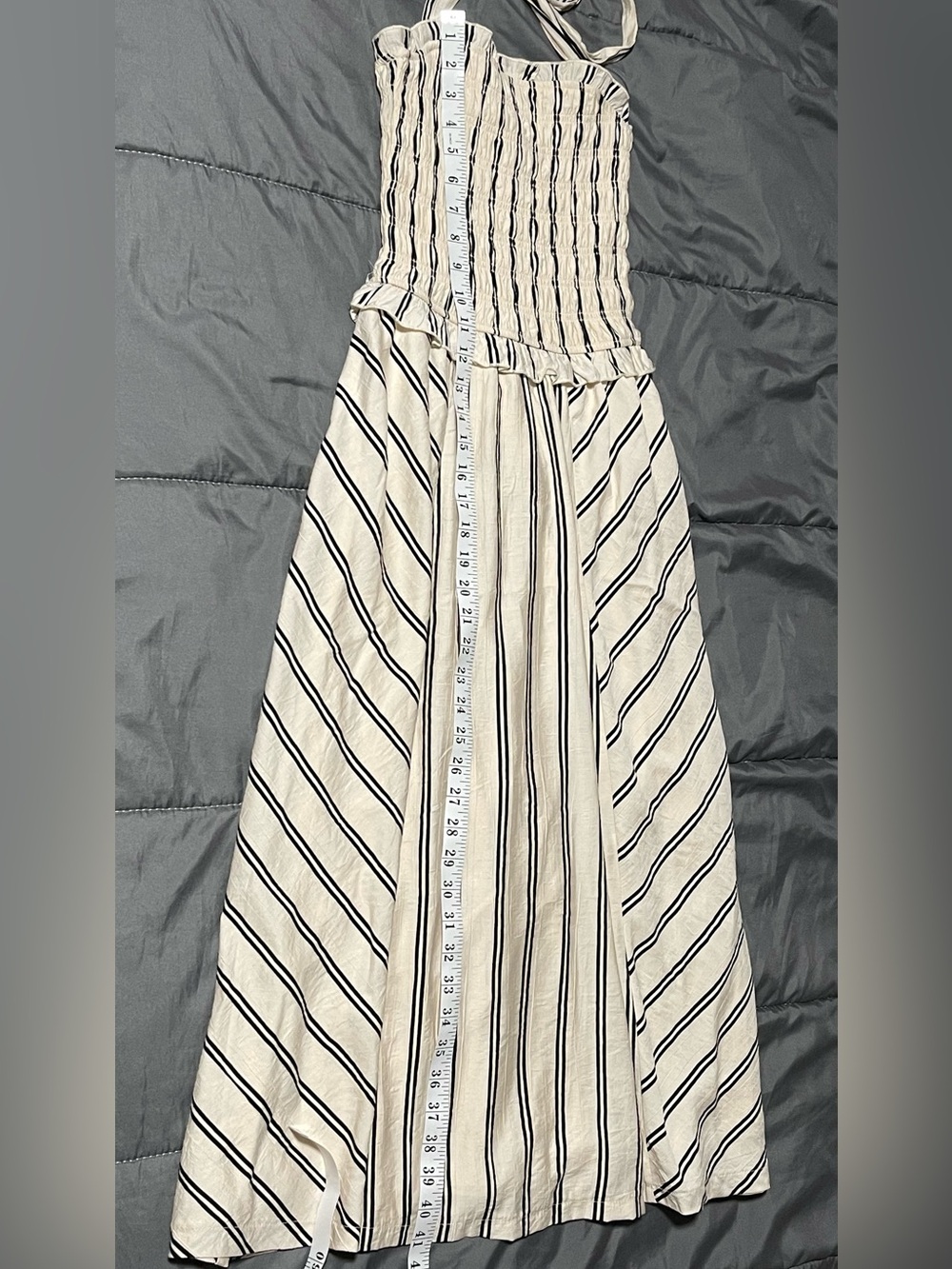 ✨ NWT Smocked Midi Dress Flowy Halter | Sleeveless - Picture 6 of 12